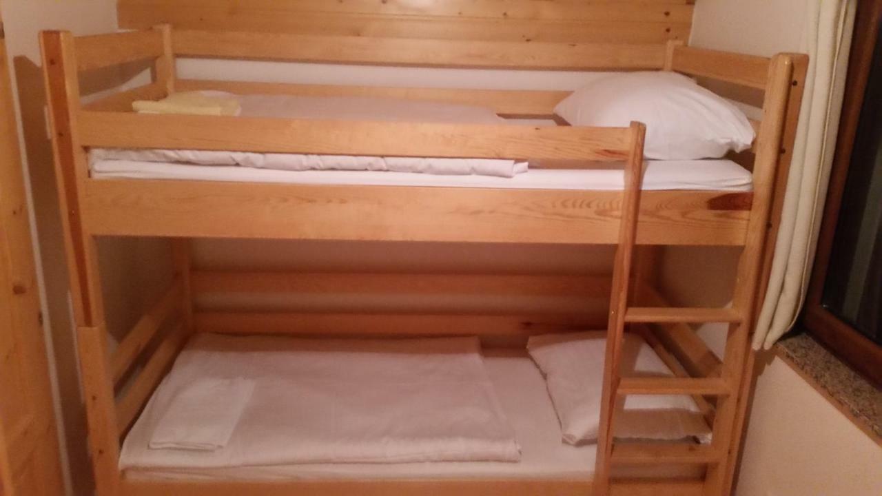 Turizem Pavlin Apartments Senturska Gora Екстериор снимка